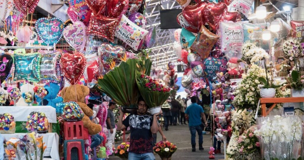 Can love and friendship contain inflation in Mexico?