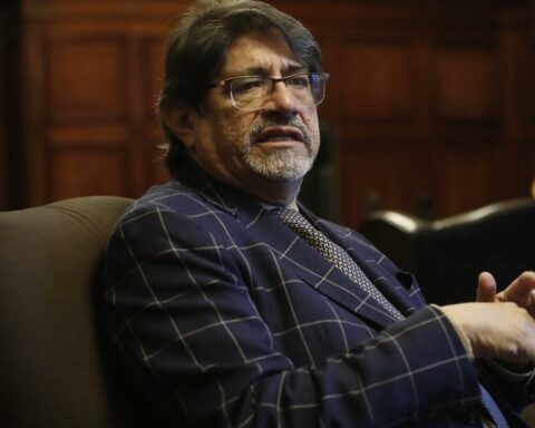 Carlos Canales on candidates for AMPE: "People linked to violence want to take it"