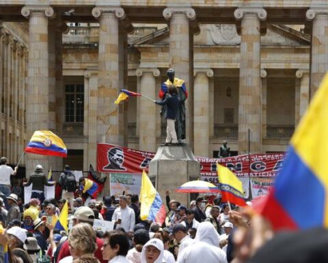 Challenges and risks of the Petro government, according to five ex-Minhaciendas