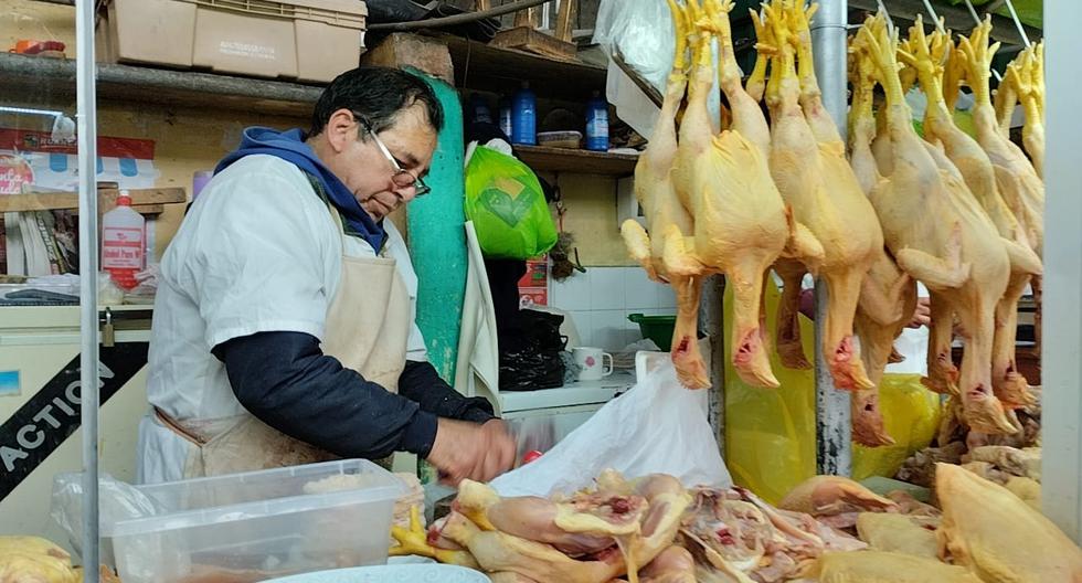 Chicken price reaches S/14 in markets and the price is expected to drop today