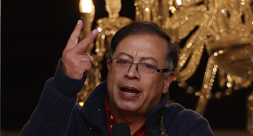 Congress approved a motion declaring Gustavo Petro persona non grata