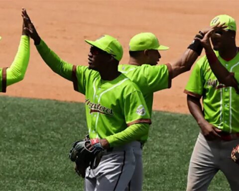 Cuba, Curazao, Serie del Caribe