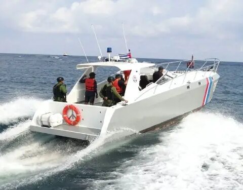 Políticos, Régimen, Guardafronteras, Cuba, Bahía Honda