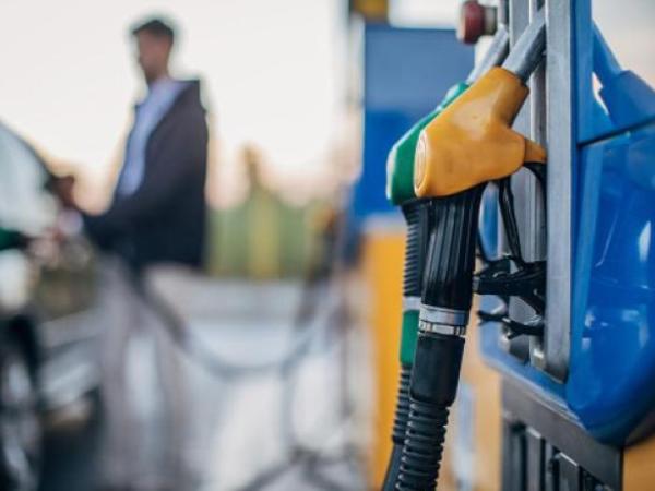 Current gasoline price in the country will rise 250 pesos in February