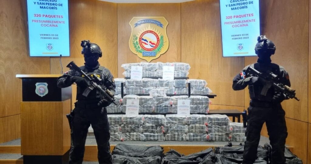 DNCD decomisa 320 paquetes de cocaína