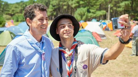 De Pedro and scout leaders advanced with the program "Argentina against bullying"