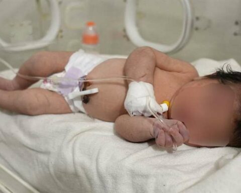 Earthquake in Turkey and Syria: the newborn baby rescued alive and with the umbilical cord intact among the rubble