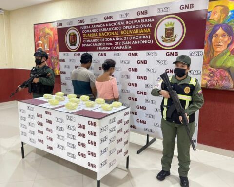 FANB detains two subjects in Táchira with 12 packages of marijuana