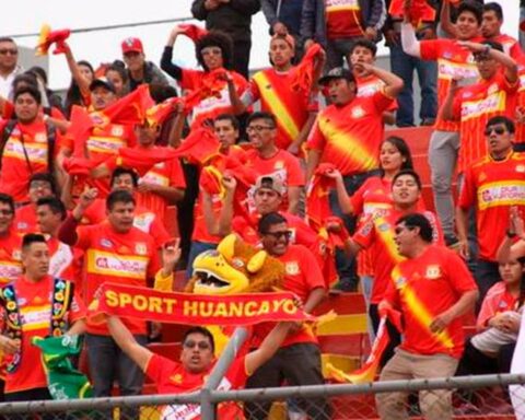 Fans return to the stands to encourage the "Red matador" on the fifth date