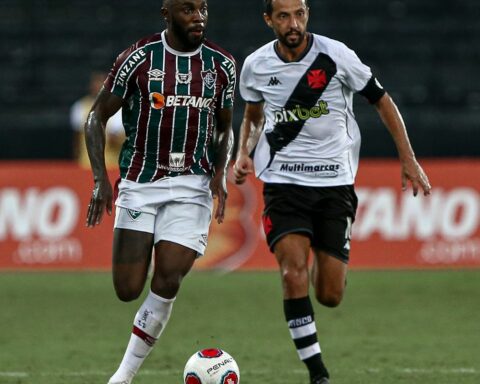 Fluminense and Vasco face each other in a classic for Carioca