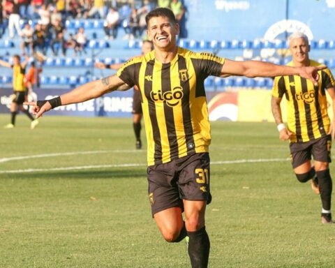 Guaraní celebrates its first victory with a resounding win