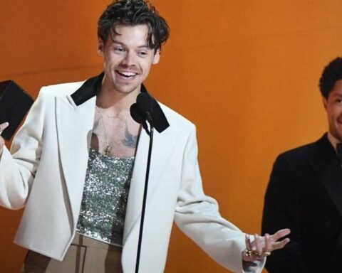 Harry Styles surprises everyone and wins Album of the Year at the 2023 Grammy Awards