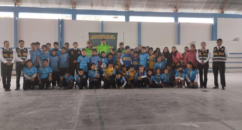 Huancavelica Police Station closes useful vacation cycle with 40 minors