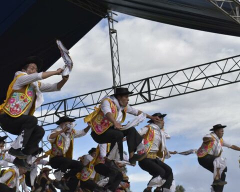 Huaylarsh contests begin in districts of the southern zone of Huancayo (PHOTOS)