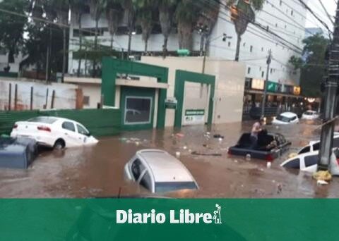 Hundreds homeless after heavy rains in Paraguay