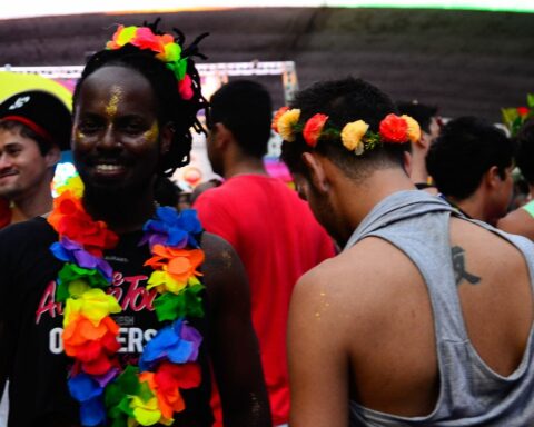 Ilu Obá de Min opens São Paulo carnival with street opera