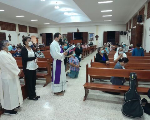 In the absence of land and perimeter walls, Hermitages of Estelí do not move their Nazarenes