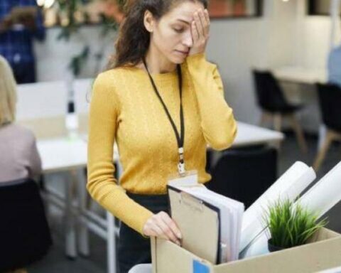 In the event of a dismissal, in which cases does compensation apply?