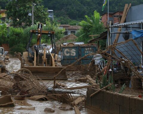 Injunction guarantees the departure of residents from risk zones in Caraguatatuba