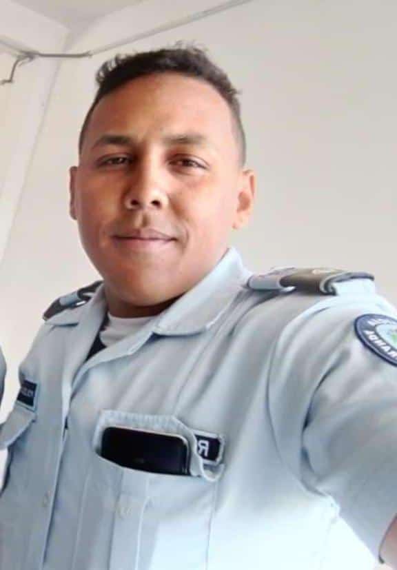 Injured policeman dies during confrontation