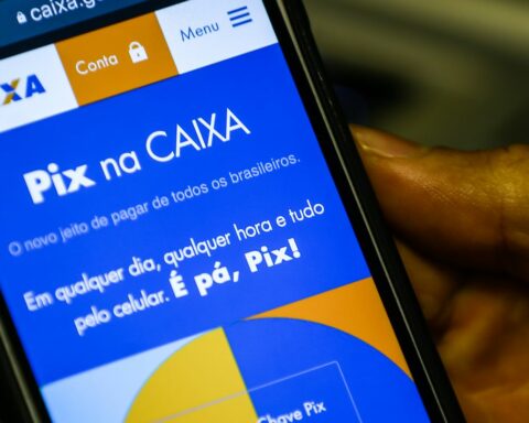 Instability affects BC systems that process PIX