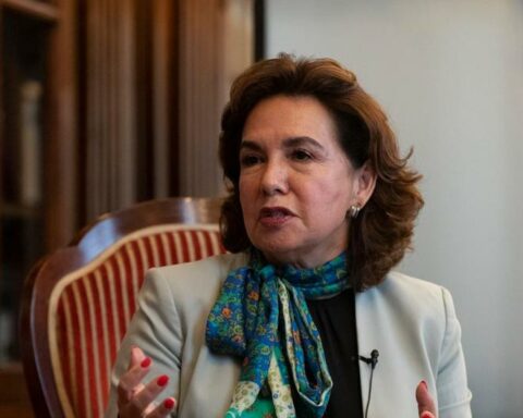 Judge Elvia Barrios will appeal the decision of the JNJ that suspends her for 60 days