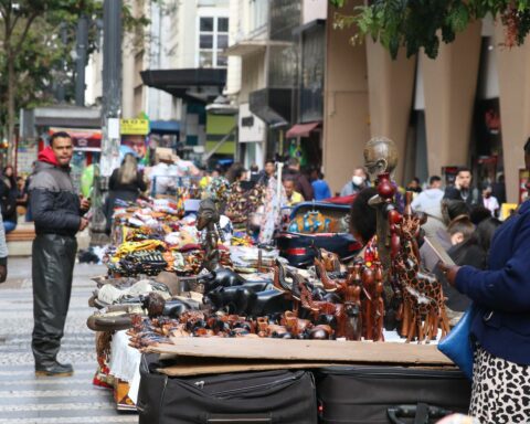 Justice creates group to develop national policy for migrants