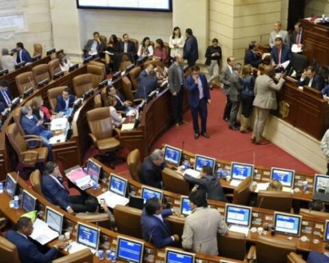 Live: the National Development Plan Bill is being filed