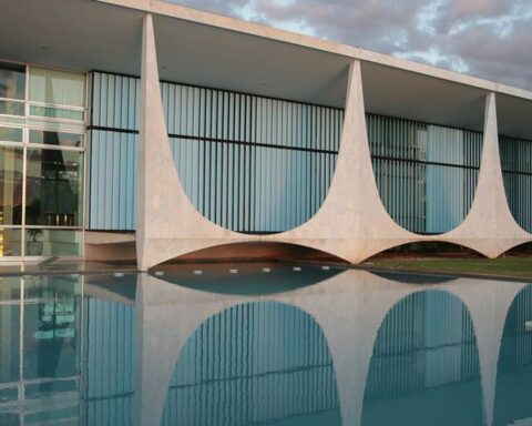 Lula and Janja are already living in the Alvorada Palace