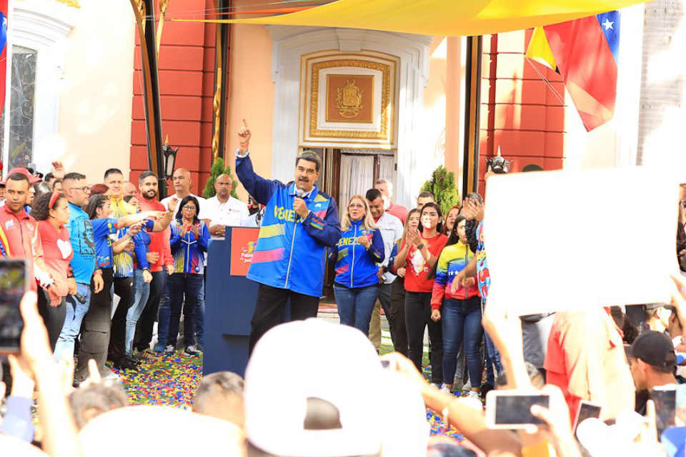 Maduro urges the strengthening of the PSUV's grassroots political organization in high schools and universities