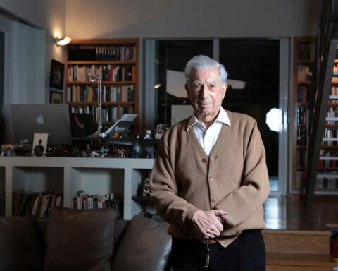Mario Vargas Llosa: "I have the impression that Peru has been screwed up much more"