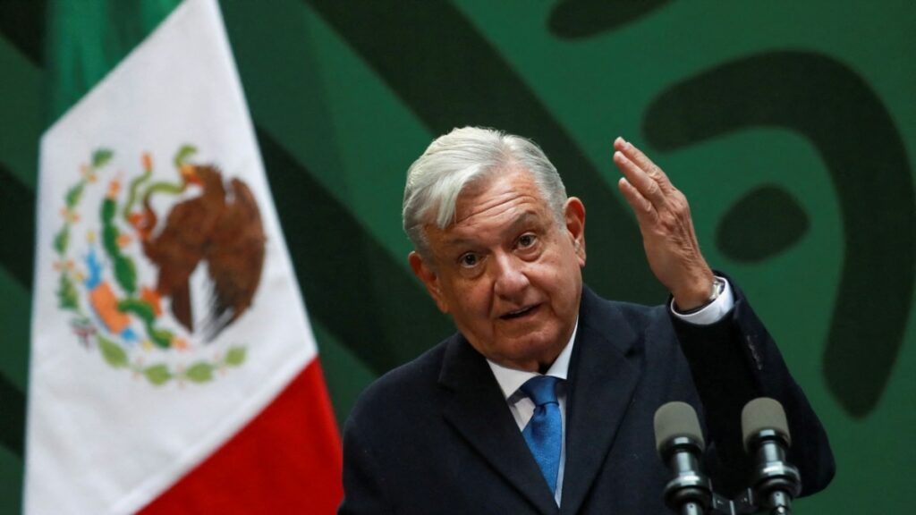 Mexico offers nationality to "all" stateless Nicaraguans who want to live in this country