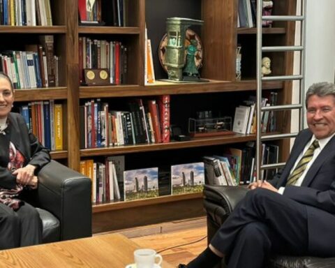 Monreal and Sheinbaum meet to talk about unity in Morena