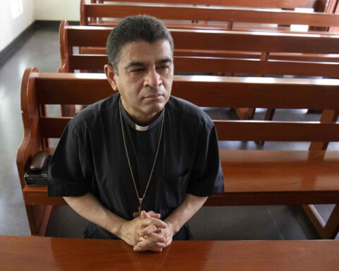 Monsignor Álvarez is sentenced to 26 years in prison after refusing to be exiled from Nicaragua