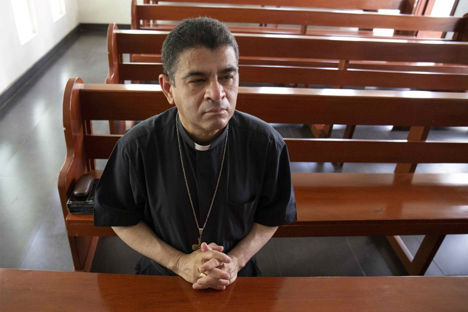 Monsignor Álvarez is sentenced to 26 years in prison after refusing to be exiled from Nicaragua