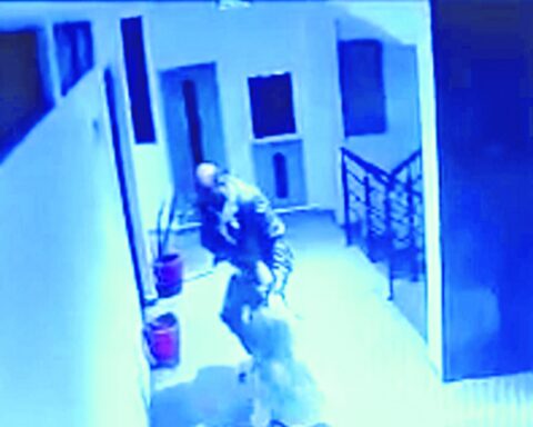 Nallar's lawyer is accused of violence