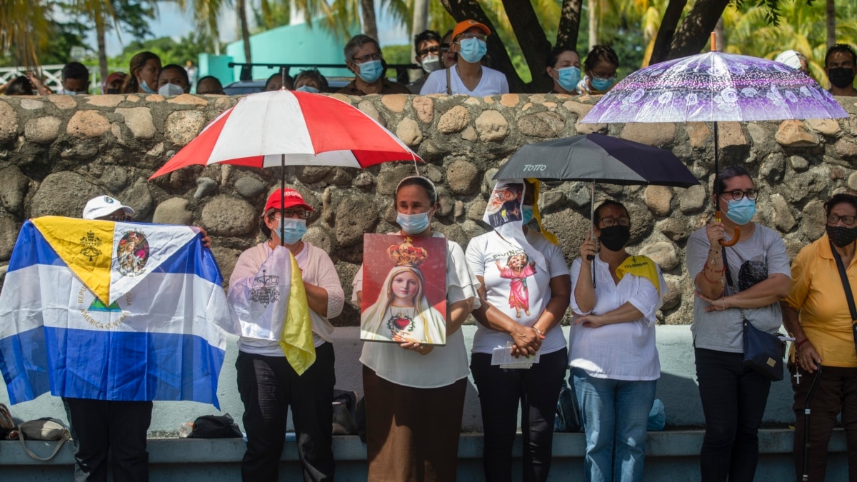 Nicaragua: 10 years in prison for four priests for "conspiracy"