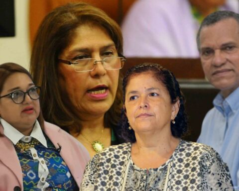 Nicaraguan regime will reward three of its sanctioned officials with order Augusto C. Sandino