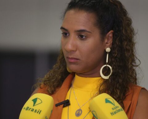 On TV Brasil, Anielle Franco talks about the importance of the Quota Law