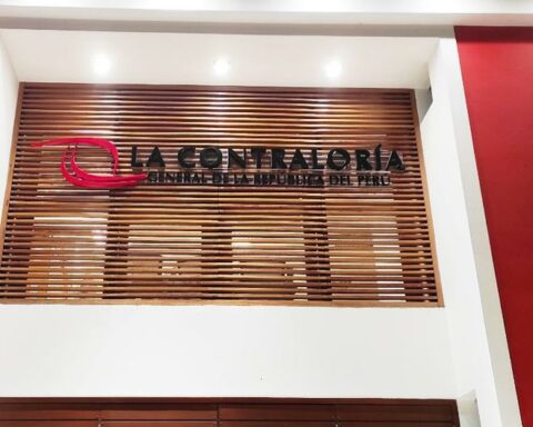 Only 50 councilors and five councilors register to be trained against corruption in Huancavelica