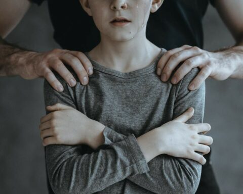 Al menos de 4,800 niños han sido víctimas de pedófilia en Portugal