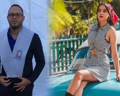 According to the indictment, Professor Kelly had wild sex with Esmeralda and administered strong medications.