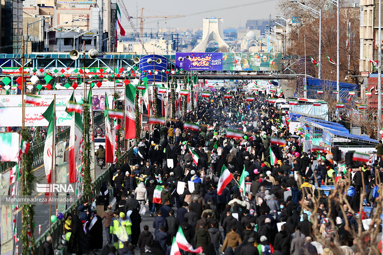 President Maduro greets Iran for 44 years of the Islamic Revolution