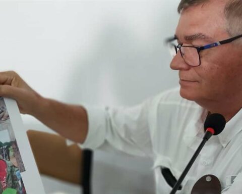 Producers denounce that armed groups are targeting more than 60,000 hectares in Guarayos