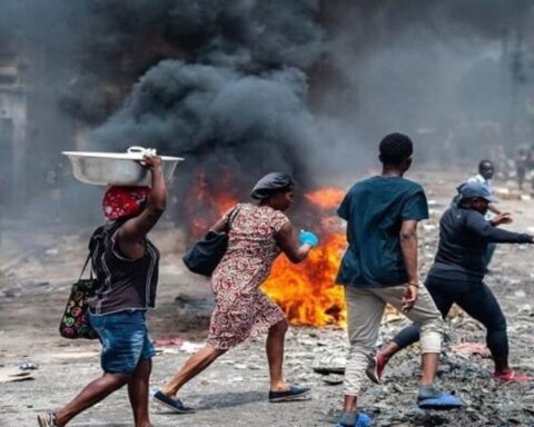 Proposes pact to deal with Haiti crisis