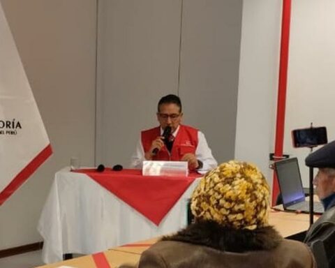 Provincial Municipality of Tayacaja and Electroperú lead the ranking with most complained officials in Huancavelica