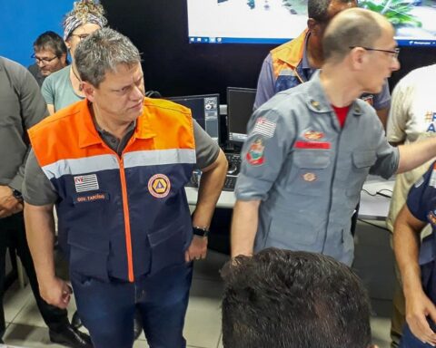 SP: Government sends PM and Army helicopters to São Sebastião