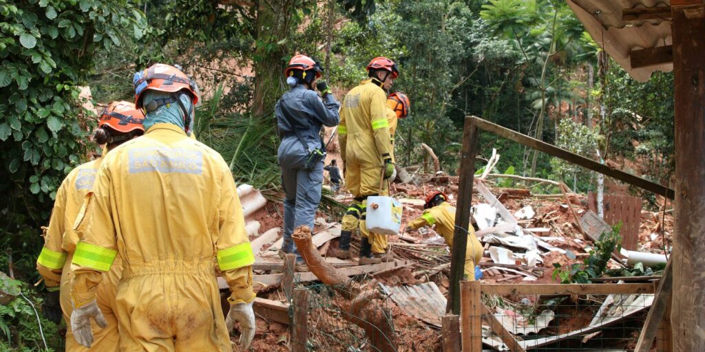 Searches for six missing persons continue in São Sebastião (SP)