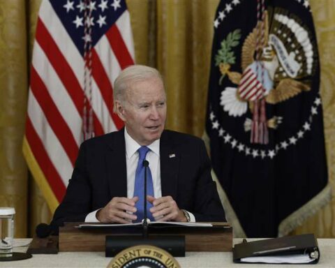 Secret flight and night train: how Biden got to kyiv