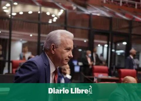 Senator Taveras Guzmán says he is not a traitor